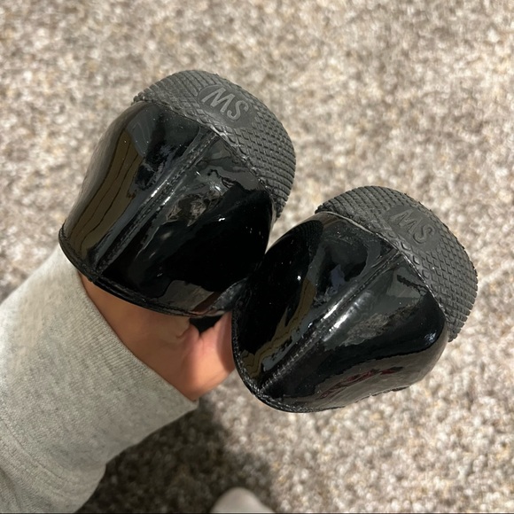 Stuart Weitzman Mesh Flats - Picture 4 of 11